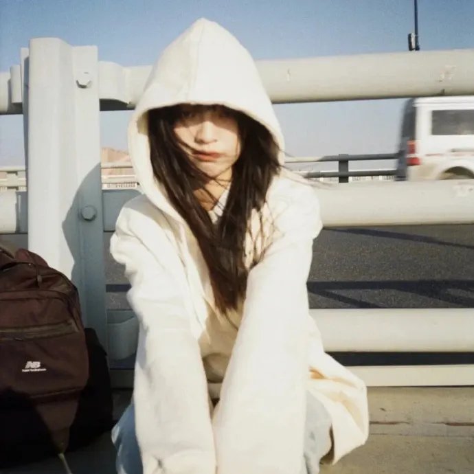 报告凌总，夫人发现你马甲了